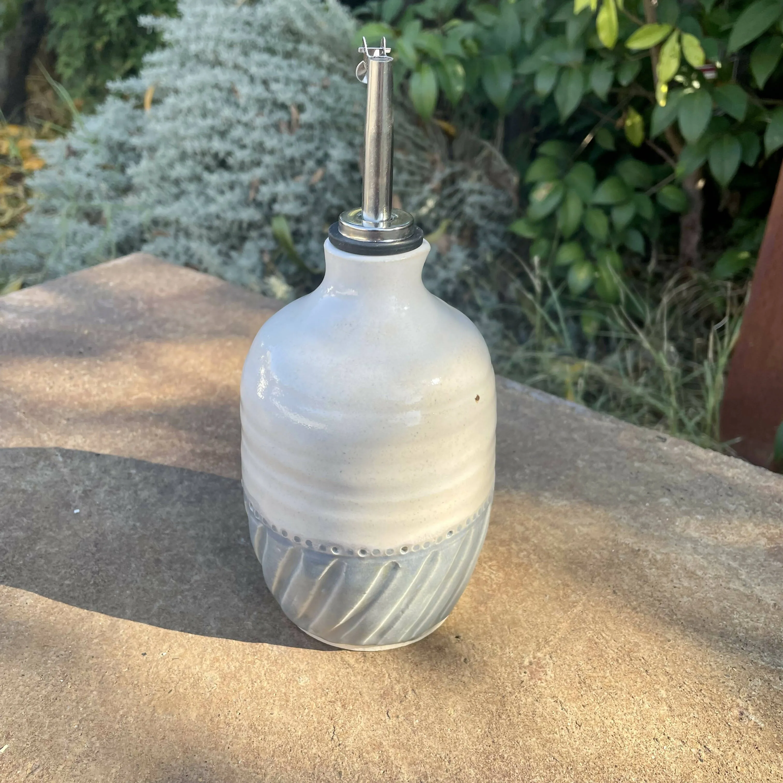 Angie Talbert Studios - Oil Bottle grey/white